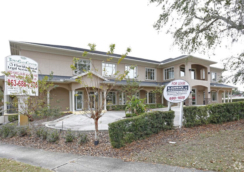 More Photos Of 1321 E Memorial Blvd, Lakeland Medical For Lease