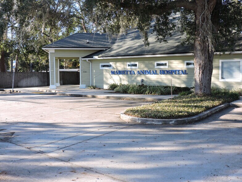 More Photos Of 8141 Ramona Blvd, Jacksonville Veterinarian Kennel For Lease