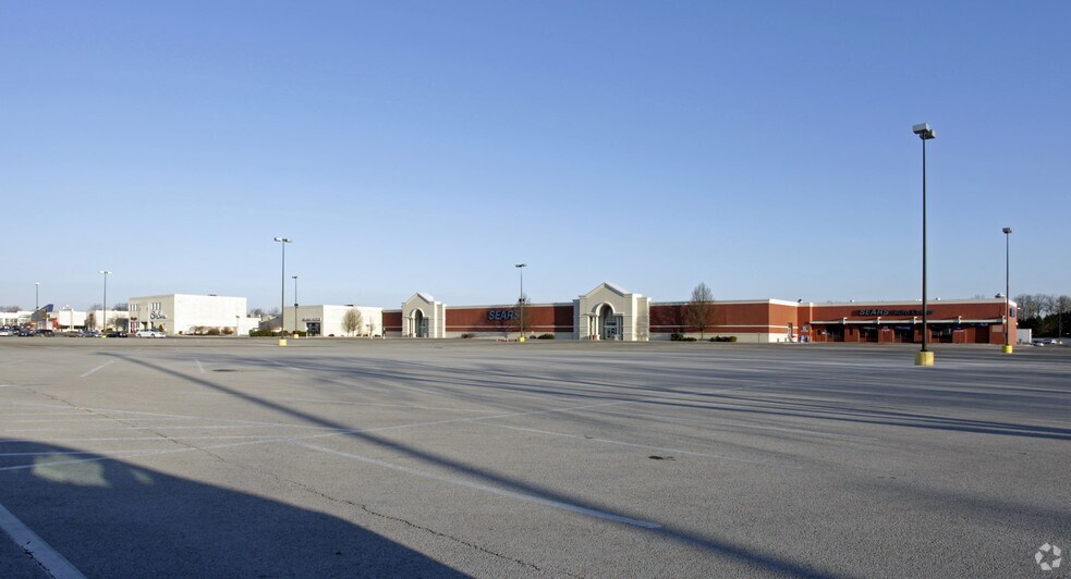 Primary Photo Of 1800 Tiffin Ave, Findlay Unknown For Lease