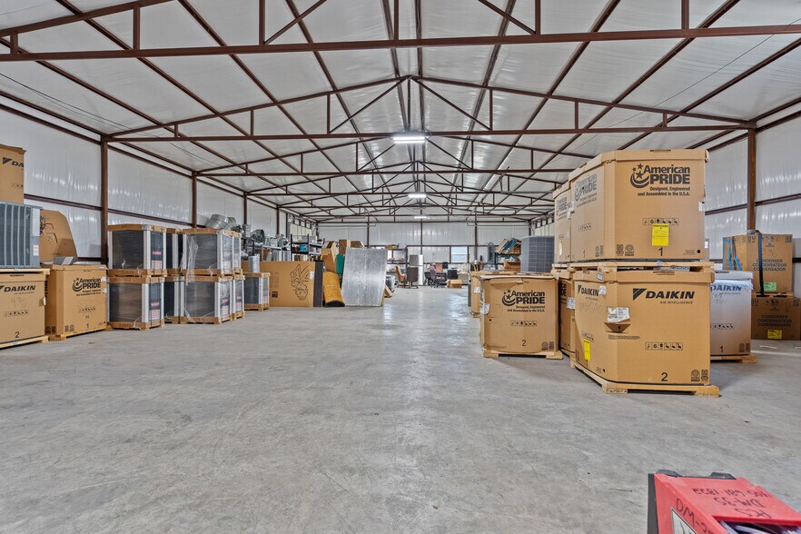 More Photos Of 1430 US Highway 77, Ardmore Self Storage For Sale