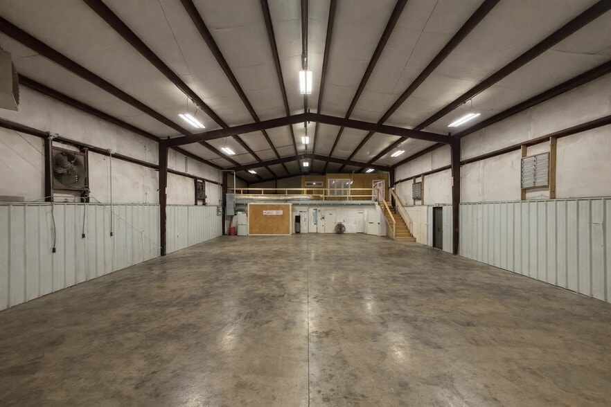 More Photos Of 93 Miller Dr, Jackson Warehouse For Sale
