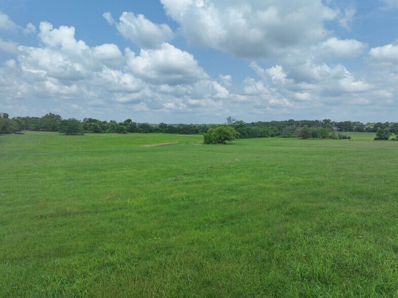 More Photos Of TBD Sunshine St, Mountain Grove Land For Sale