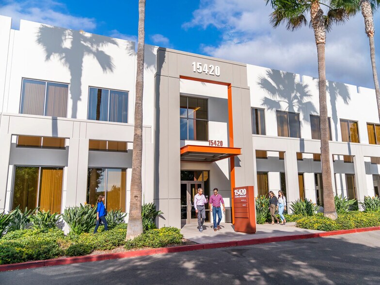 More Photos Of 46 Discovery, Irvine Unknown For Lease