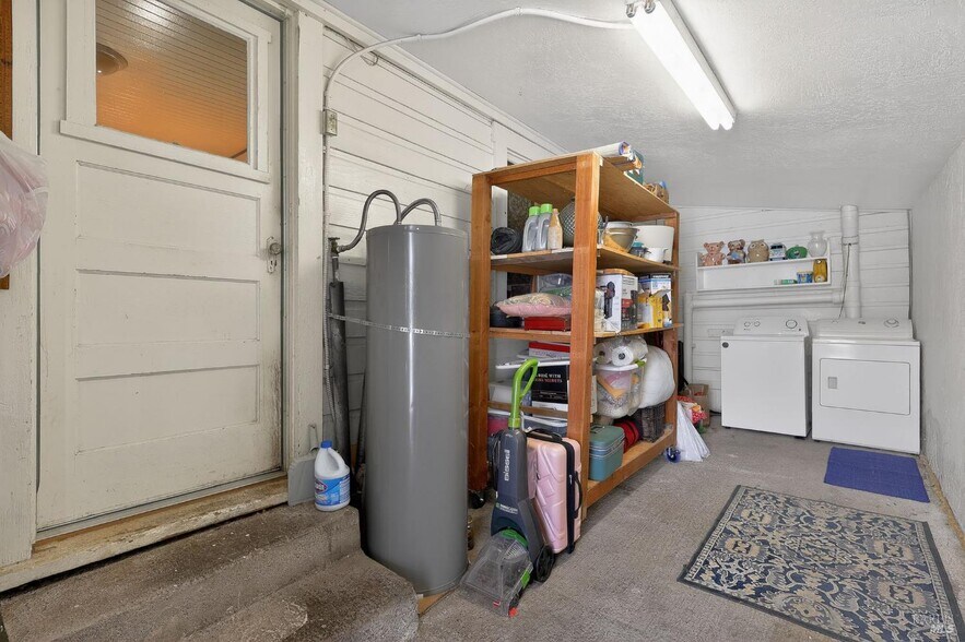 More Photos Of 9645 Lee St, Upper Lake Multifamily For Sale