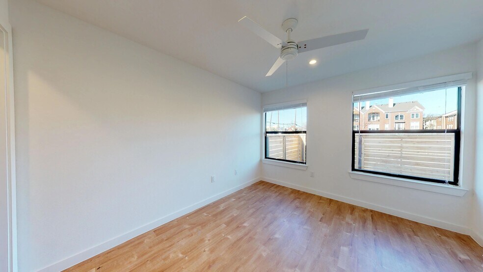 More Photos Of 3901 N Hall St, Dallas Apartments For Sale
