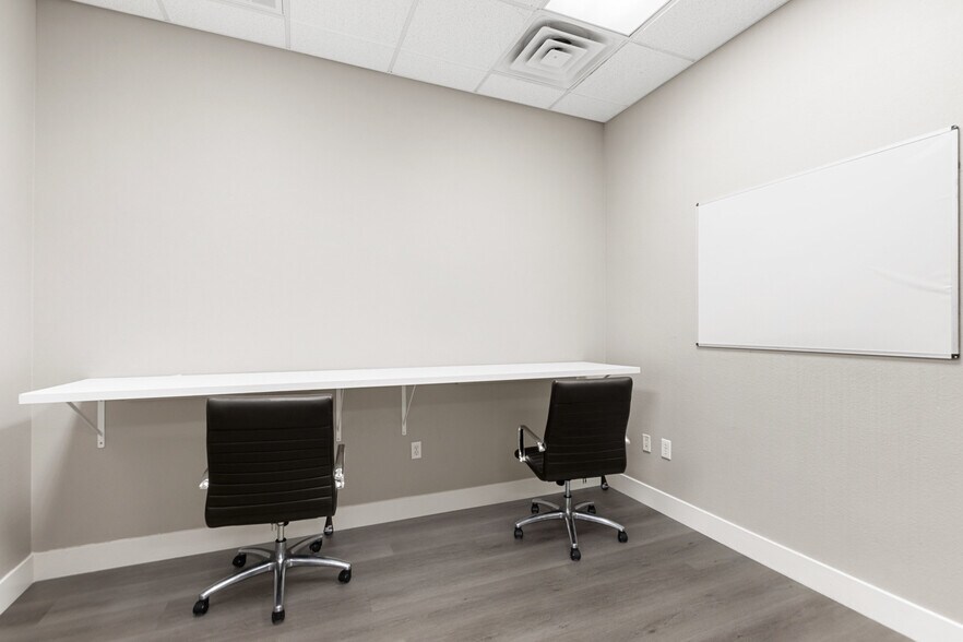 More Photos Of 7656 W Sahara Ave, Las Vegas Medical For Lease