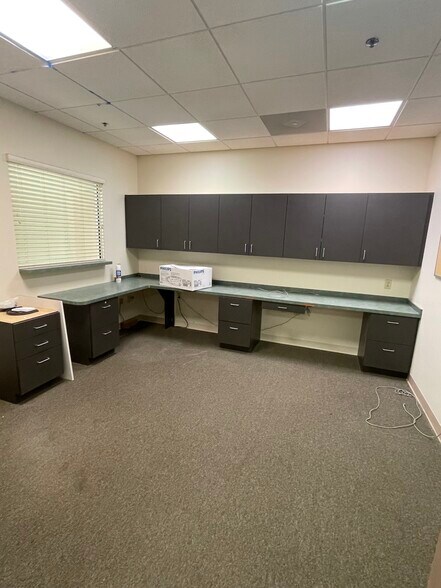 More Photos Of 4800 Mexico Rd, Saint Peters Medical For Lease