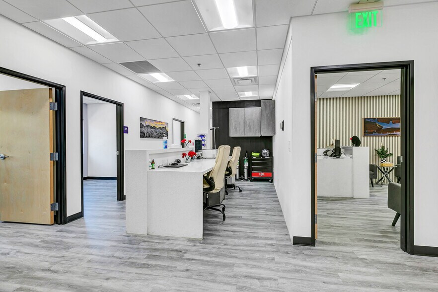 More Photos Of 4105 N 20th St, Phoenix Medical For Lease