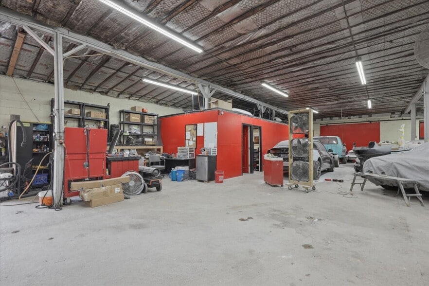 More Photos Of 2985 Hodges Switch Rd, Strawberry Plains Warehouse For Sale