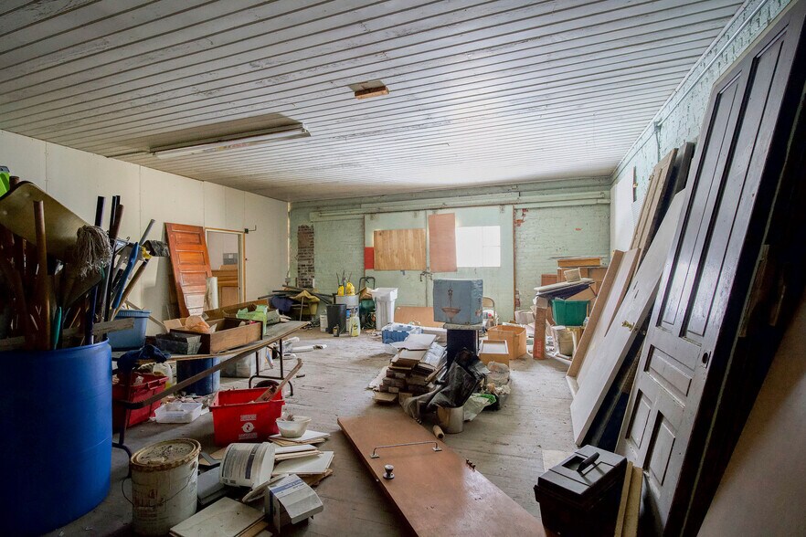 More Photos Of 221 S Walnut Ave, Sidney Warehouse For Sale