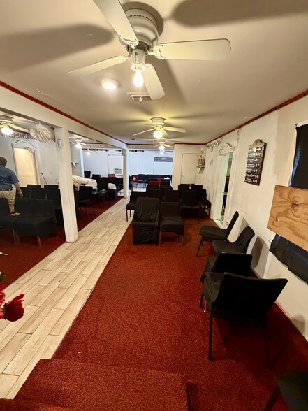 More Photos Of 1345 W Kaley Ave, Orlando Religious Facility For Sale