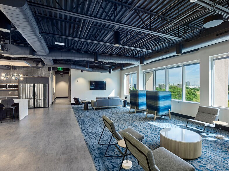 More Photos Of 10451 NW 117th Ave, Miami Coworking Space