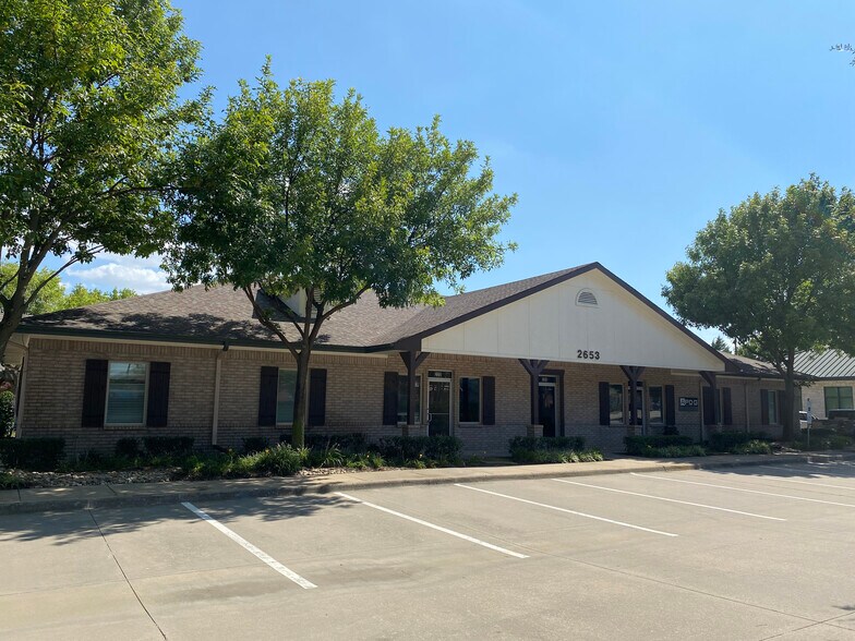 Primary Photo Of 2653 Sagebrush Dr, Flower Mound Unknown For Lease