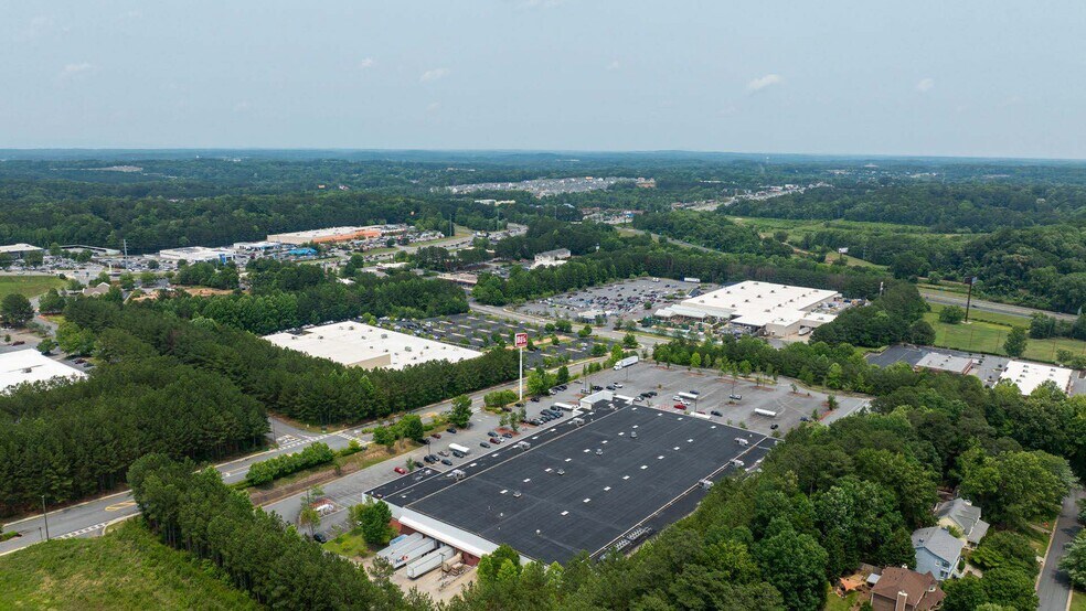 More Photos Of 105 Long Dr, Woodstock Freestanding For Sale