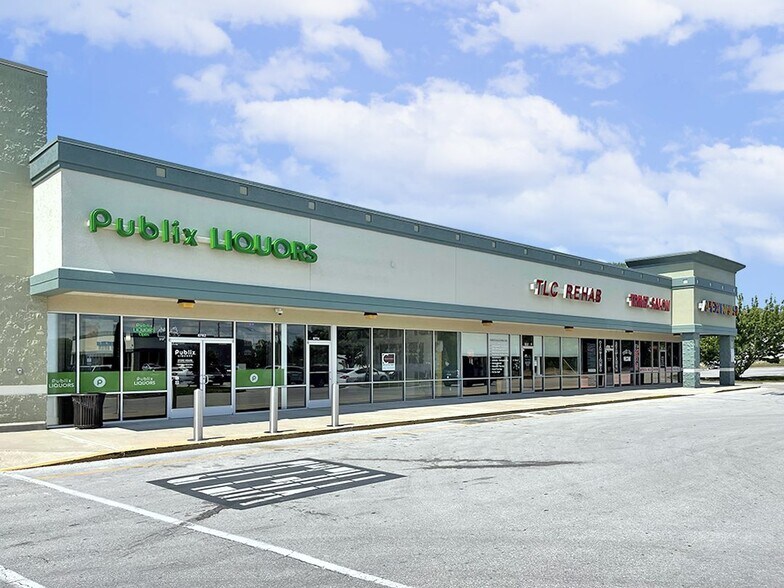 More Photos Of 6750-6760 W Gulf to Lake Hwy, Crystal River General Retail For Lease