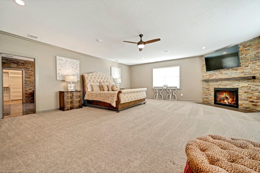 More Photos Of 5607 Sapp Rd, Conroe Lodge Meeting Hall For Sale