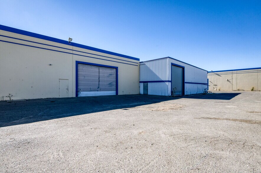 More Photos Of 5333 N Cornelia Ave, Fresno Warehouse For Sale