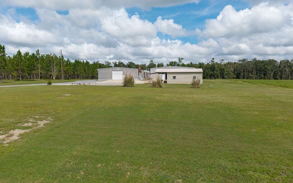 More Photos Of 16936 County Road 252, Mc Alpin Warehouse For Sale