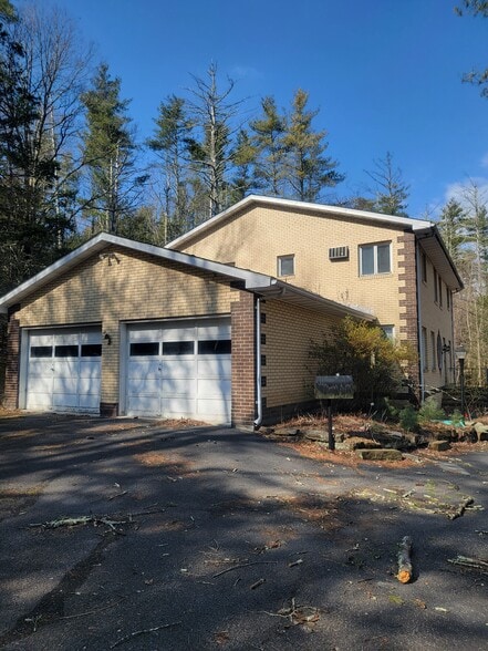 More Photos Of 915-917 NY-212 Hwy, Saugerties Religious Facility For Sale