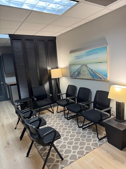 More Photos Of 3850 Bessemer Rd, Mount Pleasant Office Residential For Lease