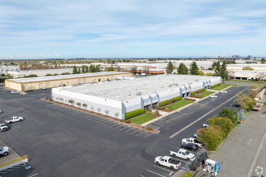 More Photos Of 1740-1760 Enterprise Blvd, West Sacramento Unknown For Lease