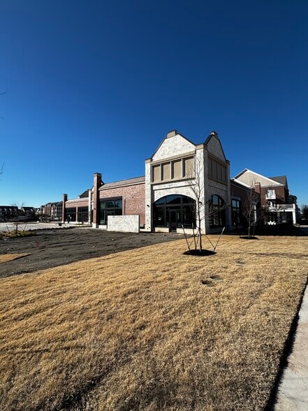 More Photos Of 4400 Bourbon St, Frisco Unknown For Lease