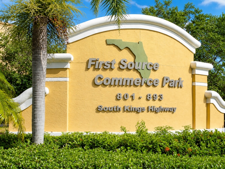 Primary Photo Of 801-893 Kings Hwy, Fort Pierce Light Manufacturing For Sale