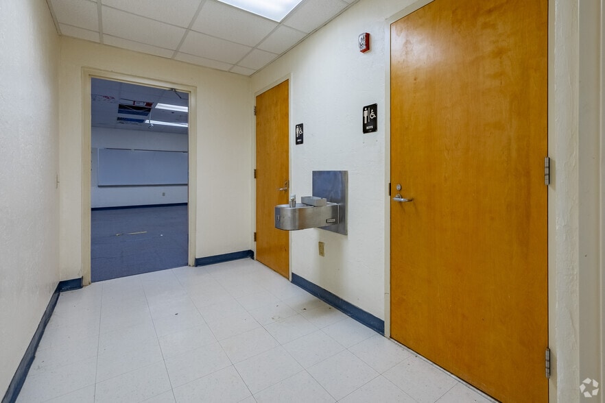 More Photos Of 20550 NE 42nd Pl, Williston Schools For Sale