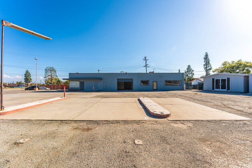 More Photos Of 8133 Foothill Blvd, Rancho Cucamonga Freestanding For Sale