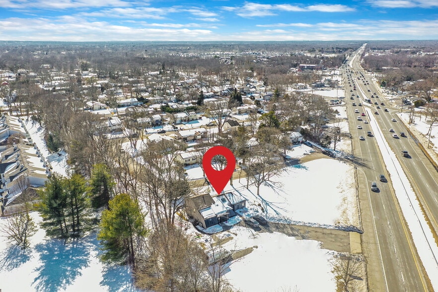 More Photos Of 4515 Nesconset Hwy, Port Jefferson Station Freestanding For Sale
