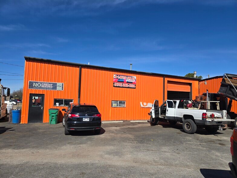 Primary Photo Of 2600 NE Hudson Rd, Rogers Warehouse For Sale