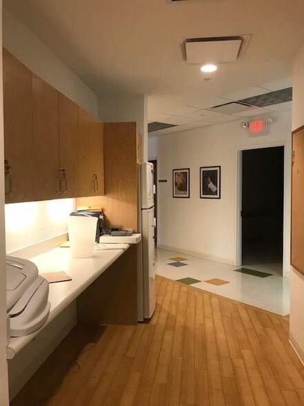 More Photos Of 901 Ethan Allen Hwy, Ridgefield Office For Sale