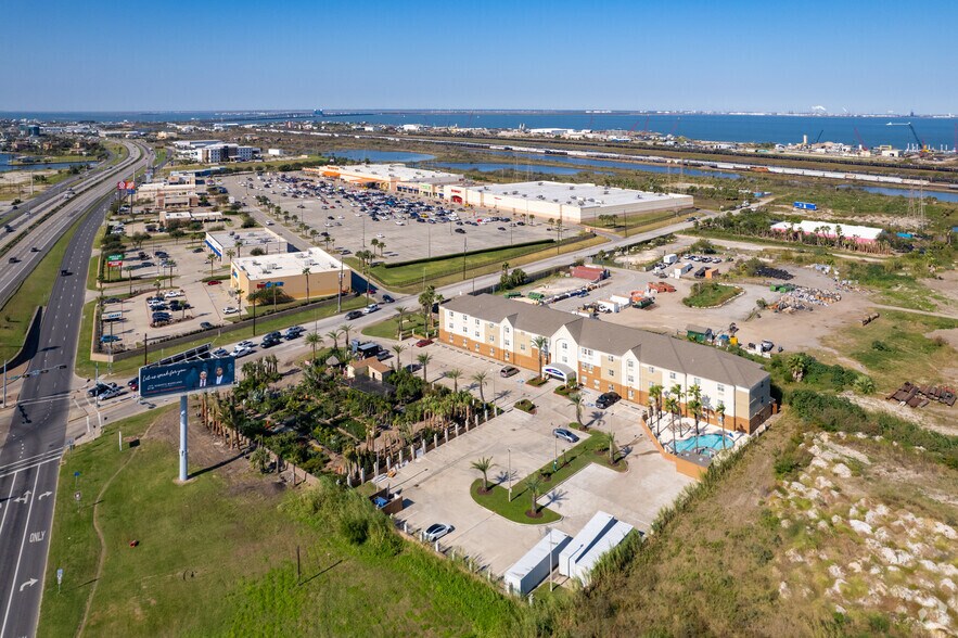 More Photos Of 808 61st St, Galveston Hotel For Sale