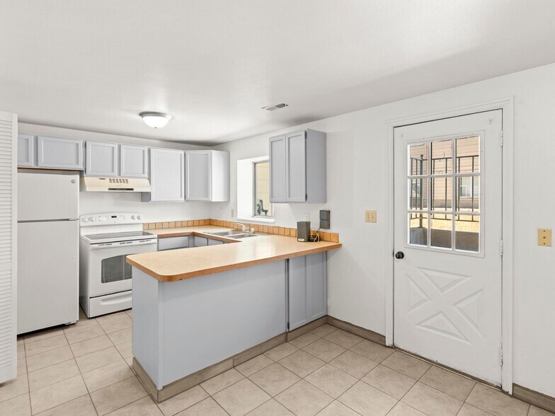 More Photos Of 268-408 1220 South St, Vernal Apartments For Sale