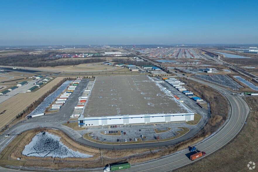 More Photos Of 3801 CenterPoint Way, Joliet Distribution For Lease