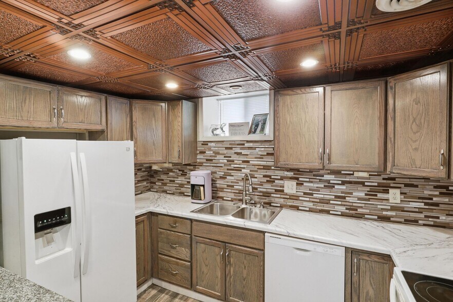More Photos Of 856 Ridge Rd, Lackawanna Apartments For Sale
