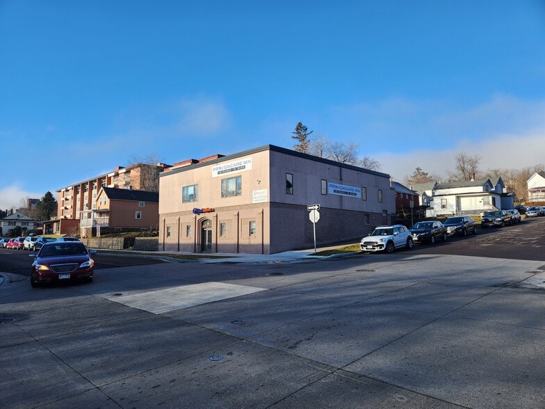 Primary Photo Of 831 E 2nd St, Duluth Office For Sale