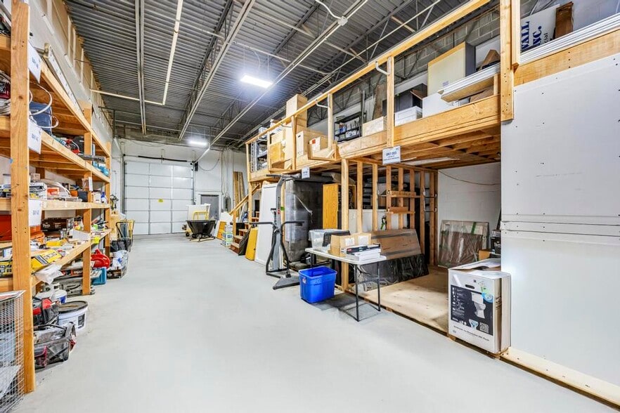 More Photos Of 2231 Fifth Ave, Ronkonkoma Warehouse For Sale