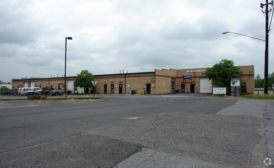 More Photos Of 10780 Hanna St, Beltsville Unknown For Lease