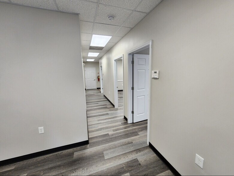 More Photos Of 368 W Pike St, Lawrenceville Office For Lease
