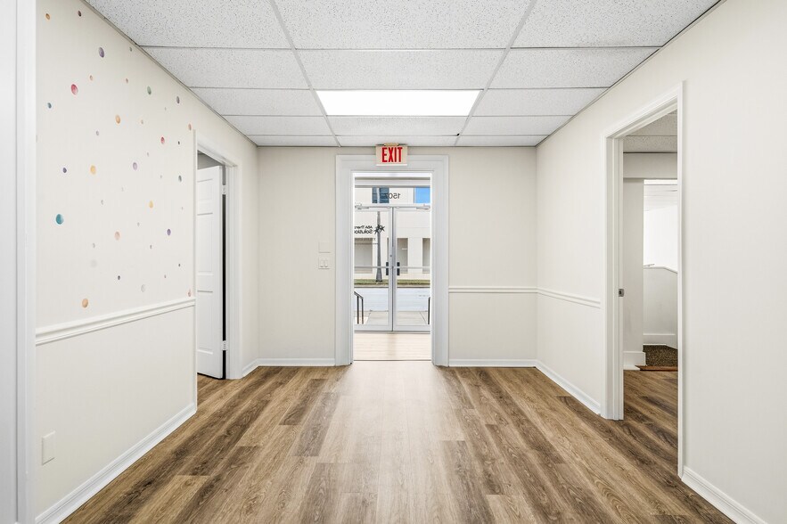 More Photos Of 1507 20th St, Vero Beach Medical For Lease