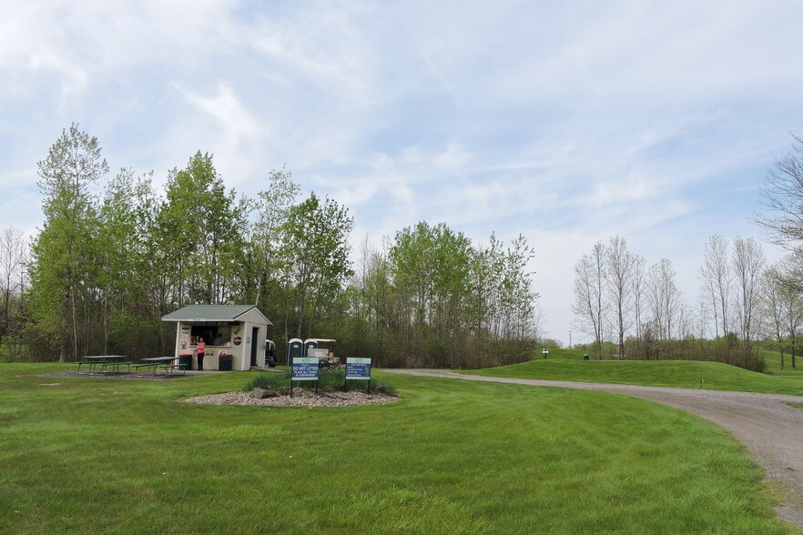 More Photos Of 6722 State Route 31, Cicero Golf Course Driving Range For Sale