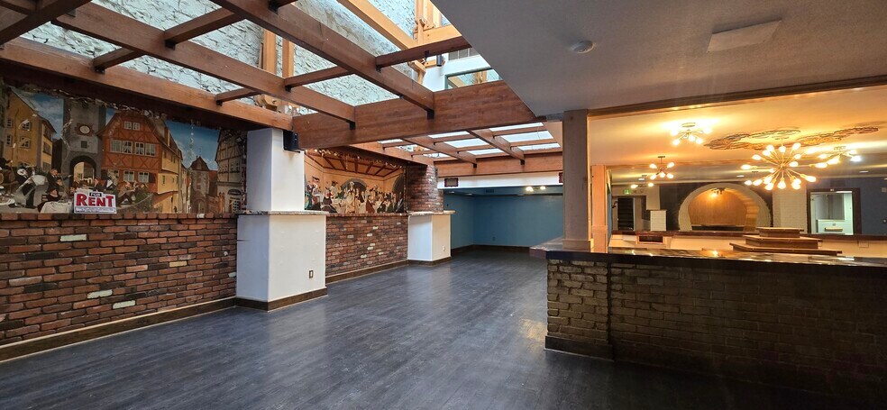 More Photos Of 640 Main Ave, Durango Restaurant For Lease