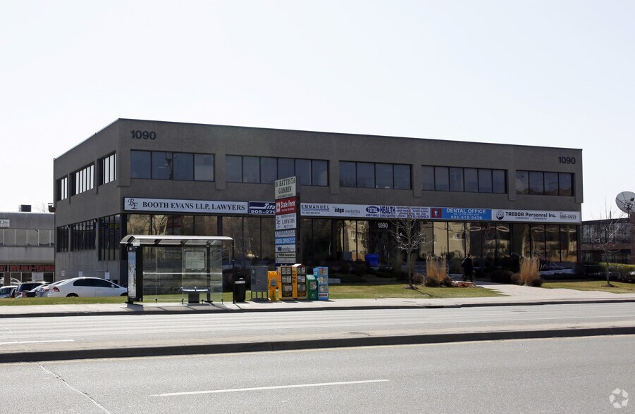Primary Photo Of 1090 Dundas St E, Mississauga Office For Lease