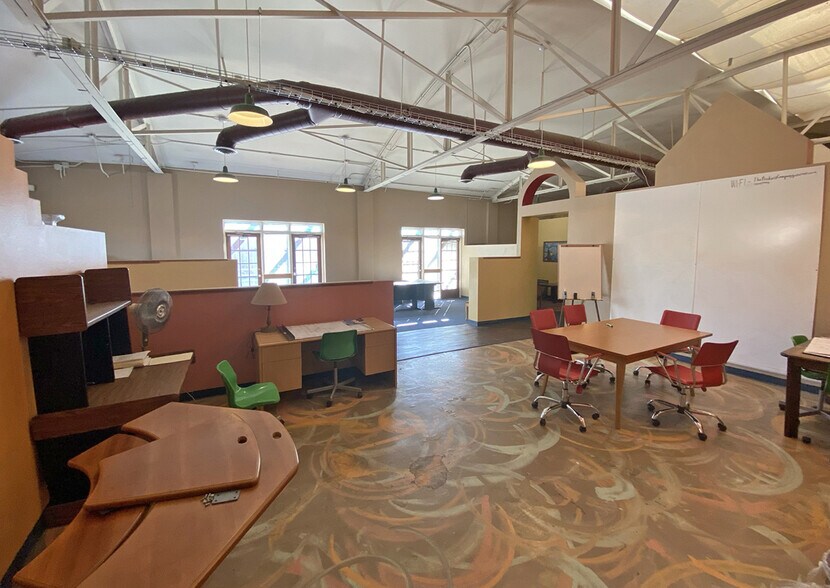 More Photos Of 600 1st St NW, Albuquerque Office For Sale