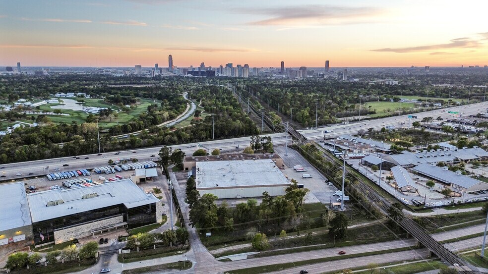 More Photos Of 6869 Old Katy Rd, Houston Flex For Lease