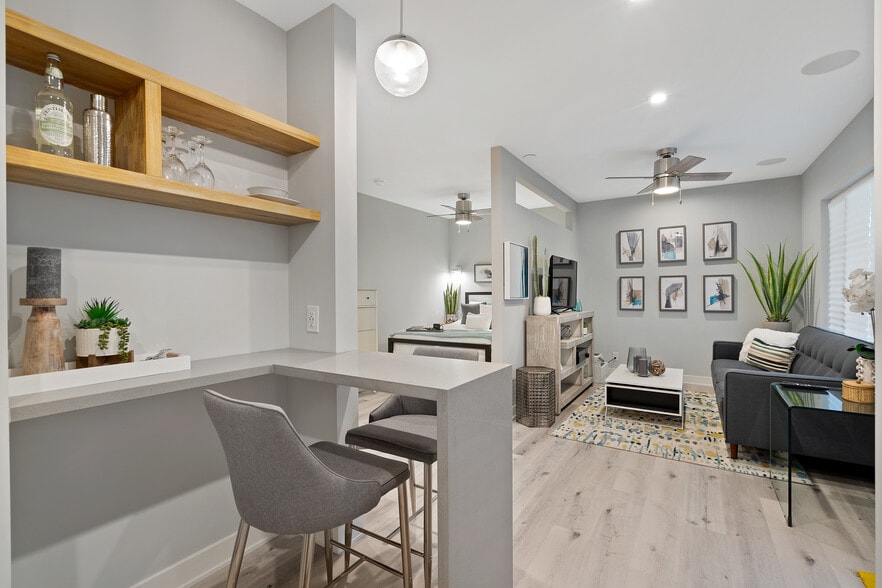 More Photos Of 14724 Inglewood Ave, Lawndale Apartments For Sale