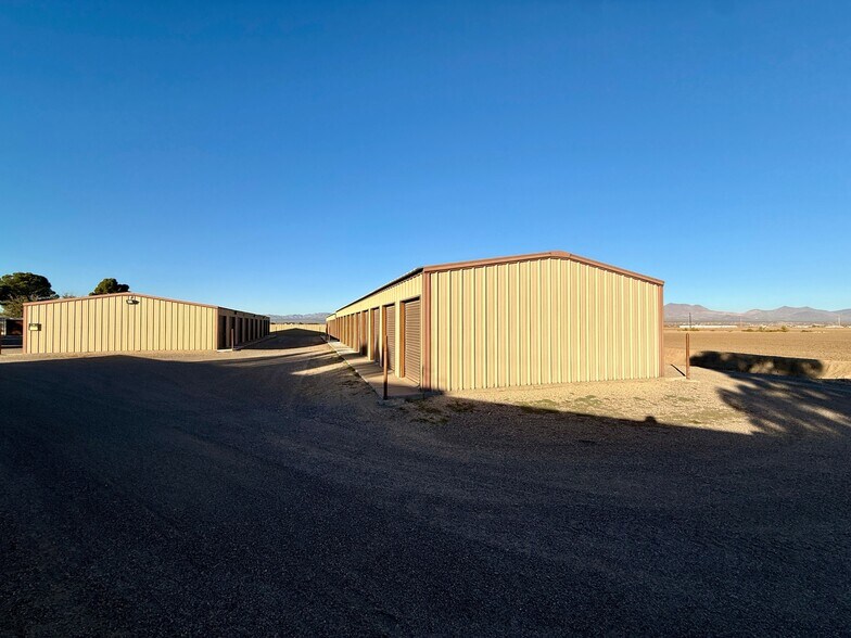 More Photos Of 4744 W US Highway 70, Thatcher Specialty For Sale