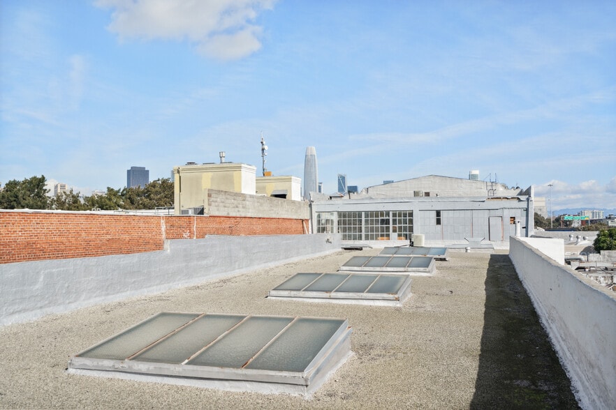 More Photos Of 460-464 9th St, San Francisco Loft Creative Space For Sale