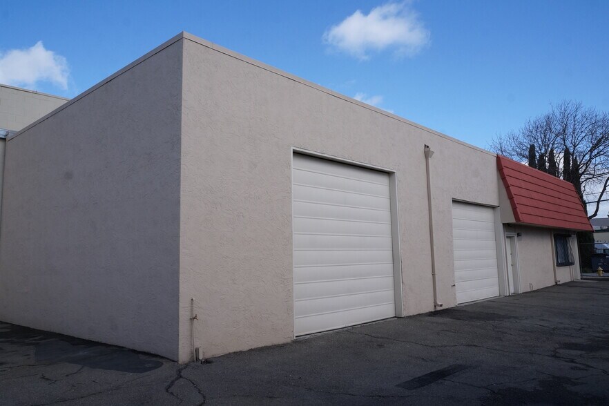 More Photos Of 75 Dillon Ave, Campbell Service For Sale